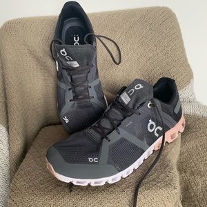 Oncloud Cloudflow Rose Running Shoe